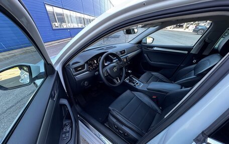 Skoda Superb III рестайлинг, 2016 год, 1 820 000 рублей, 9 фотография