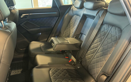 Audi Q3, 2026 год, 4 000 000 рублей, 15 фотография