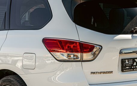 Nissan Pathfinder, 2015 год, 1 295 000 рублей, 10 фотография