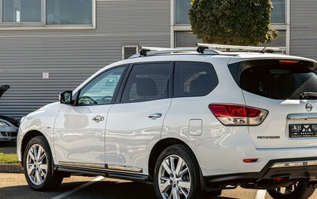 Nissan Pathfinder, 2015 год, 1 295 000 рублей, 9 фотография