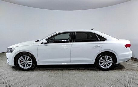 Volkswagen Passat B8 рестайлинг, 2020 год, 2 350 000 рублей, 10 фотография