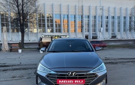Hyundai Elantra VI рестайлинг, 2019 год, 1 300 000 рублей, 2 фотография