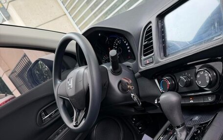 Honda Vezel, 2022 год, 1 585 737 рублей, 12 фотография