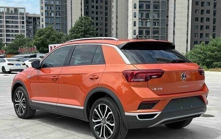 Volkswagen T-Roc I, 2021 год, 1 400 000 рублей, 4 фотография