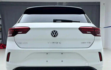 Volkswagen T-Roc I, 2022 год, 1 850 000 рублей, 5 фотография
