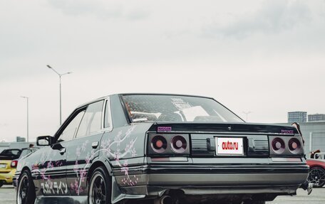 Nissan Skyline, 1989 год, 700 000 рублей, 7 фотография