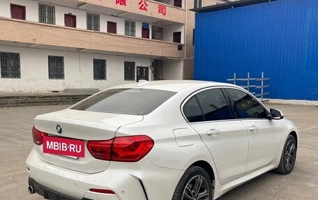 BMW 1 серия, 2023 год, 1 850 000 рублей, 5 фотография