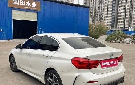 BMW 1 серия, 2023 год, 1 850 000 рублей, 6 фотография
