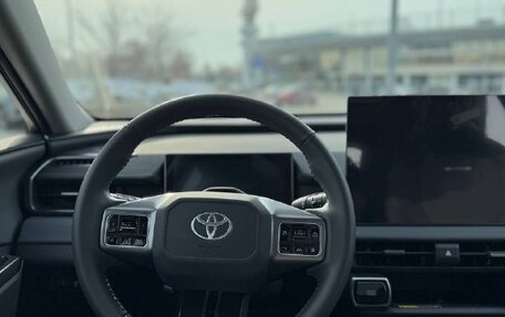 Toyota RAV4, 2026 год, 3 830 000 рублей, 10 фотография