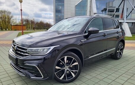 Volkswagen Tiguan II, 2023 год, 2 750 000 рублей, 4 фотография