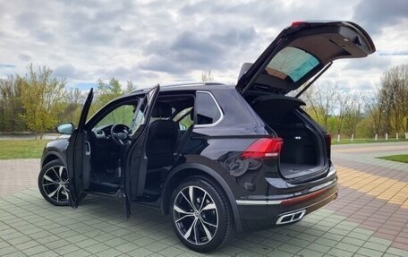 Volkswagen Tiguan II, 2023 год, 2 750 000 рублей, 15 фотография