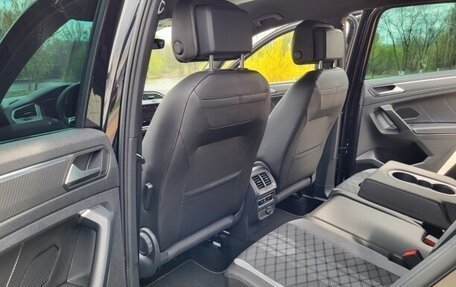 Volkswagen Tiguan II, 2023 год, 2 750 000 рублей, 21 фотография