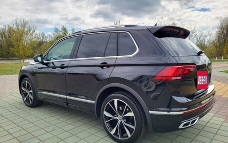 Volkswagen Tiguan II, 2023 год, 2 750 000 рублей, 11 фотография