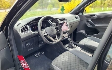 Volkswagen Tiguan II, 2023 год, 2 750 000 рублей, 20 фотография