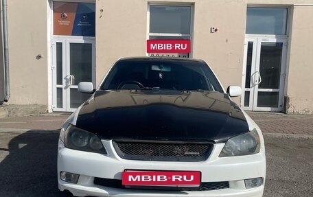 Toyota Altezza, 2002 год, 600 000 рублей, 4 фотография