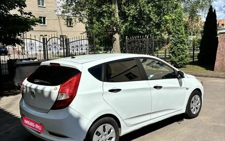 Hyundai Solaris II рестайлинг, 2016 год, 620 000 рублей, 9 фотография