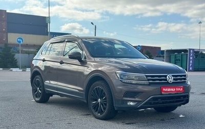 Volkswagen Tiguan II, 2018 год, 2 000 000 рублей, 1 фотография