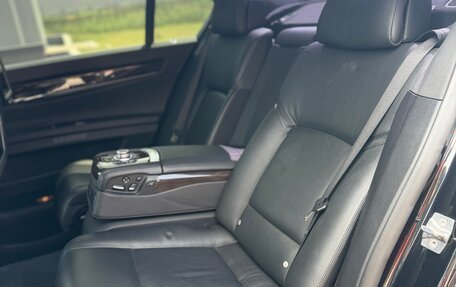 BMW 7 серия, 2010 год, 820 000 рублей, 15 фотография
