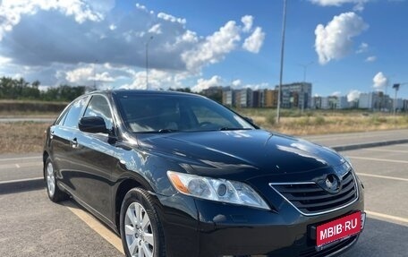 Toyota Camry, 2007 год, 1 050 000 рублей, 1 фотография