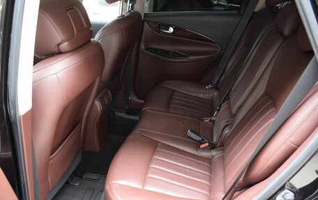 Infiniti EX, 2012 год, 1 600 000 рублей, 24 фотография