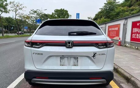 Honda Vezel, 2023 год, 1 889 737 рублей, 6 фотография