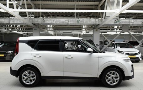 KIA Soul III, 2021 год, 1 840 000 рублей, 8 фотография