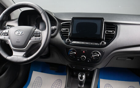 Hyundai Solaris II рестайлинг, 2020 год, 1 799 000 рублей, 9 фотография