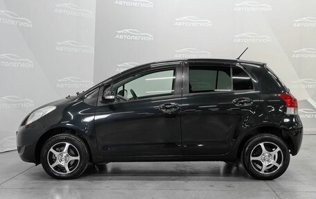 Toyota Vitz, 2010 год, 795 000 рублей, 2 фотография