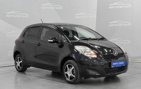 Toyota Vitz, 2010 год, 795 000 рублей, 6 фотография
