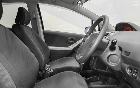 Toyota Vitz, 2010 год, 795 000 рублей, 9 фотография