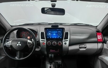 Mitsubishi Pajero Sport II рестайлинг, 2012 год, 1 850 000 рублей, 21 фотография