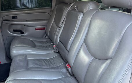 Chevrolet Tahoe II, 2005 год, 1 500 000 рублей, 4 фотография