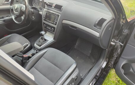 Skoda Octavia, 2012 год, 1 000 000 рублей, 9 фотография