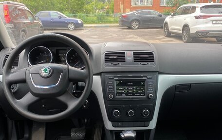 Skoda Yeti I рестайлинг, 2011 год, 449 000 рублей, 23 фотография