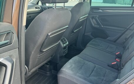 Volkswagen Tiguan II, 2018 год, 2 000 000 рублей, 8 фотография