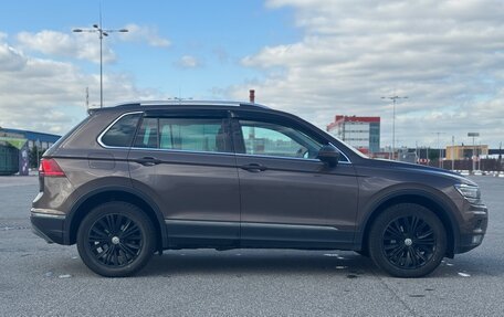 Volkswagen Tiguan II, 2018 год, 2 000 000 рублей, 4 фотография