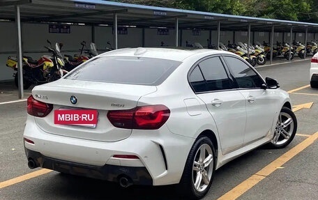 BMW 1 серия, 2023 год, 1 800 000 рублей, 4 фотография