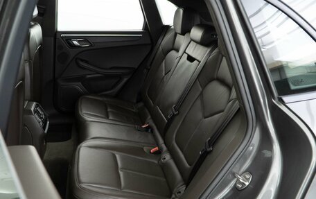 Porsche Macan I рестайлинг, 2018 год, 3 150 999 рублей, 9 фотография