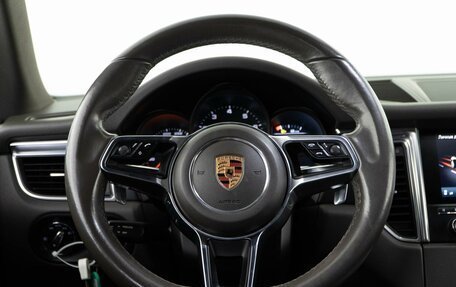 Porsche Macan I рестайлинг, 2018 год, 3 150 999 рублей, 12 фотография