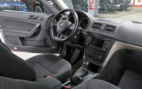 Skoda Yeti I рестайлинг, 2014 год, 1 257 000 рублей, 12 фотография