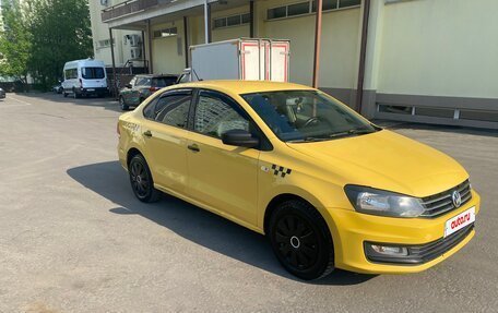 Volkswagen Polo VI (EU Market), 2018 год, 595 000 рублей, 3 фотография