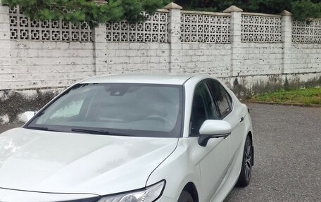 Toyota Camry, 2021 год, 2 870 000 рублей, 2 фотография