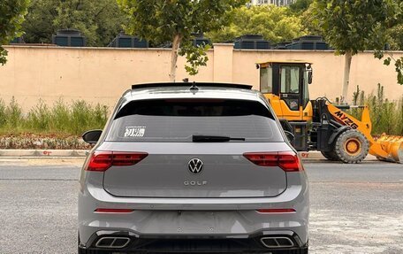 Volkswagen Golf VIII, 2022 год, 2 330 000 рублей, 4 фотография