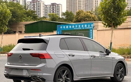 Volkswagen Golf VIII, 2022 год, 2 330 000 рублей, 3 фотография