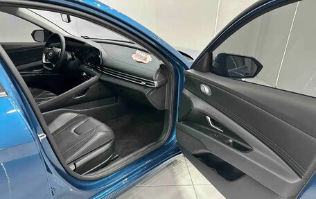 Hyundai Elantra, 2023 год, 1 398 100 рублей, 9 фотография
