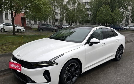 KIA K5, 2022 год, 2 200 000 рублей, 2 фотография