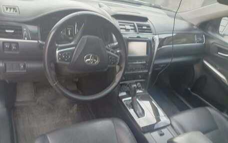 Toyota Camry, 2015 год, 2 050 000 рублей, 3 фотография
