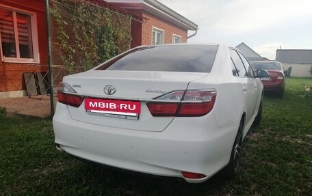 Toyota Camry, 2015 год, 2 050 000 рублей, 4 фотография
