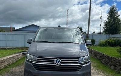 Volkswagen Caravelle T6 рестайлинг, 2021 год, 3 900 000 рублей, 1 фотография