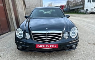 Mercedes-Benz E-Класс, 2003 год, 575 000 рублей, 1 фотография
